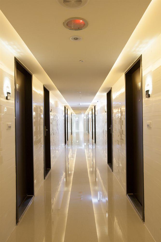Guide Hotel Taoyuan Fuxing מראה חיצוני תמונה