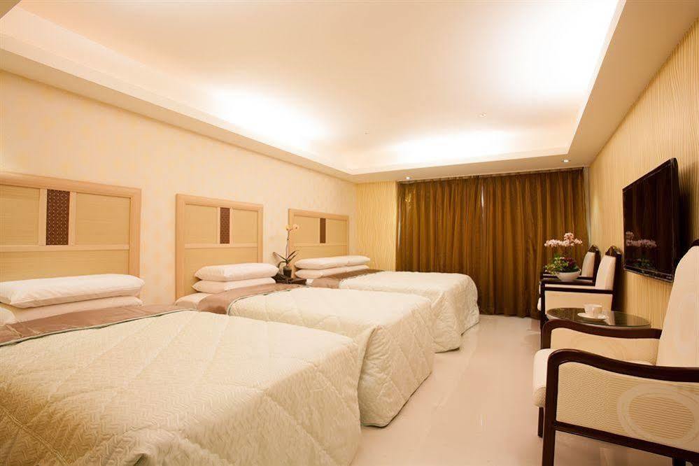 Guide Hotel Taoyuan Fuxing מראה חיצוני תמונה