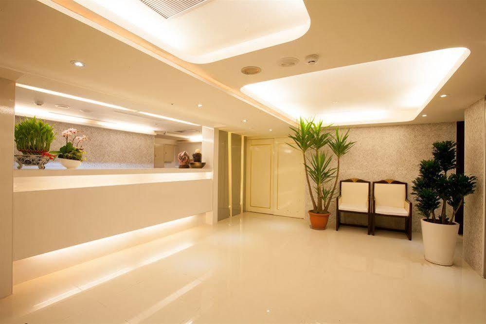 Guide Hotel Taoyuan Fuxing מראה חיצוני תמונה